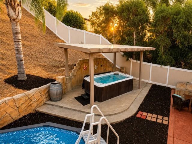460 Bareback Court, Norco, CA 92860