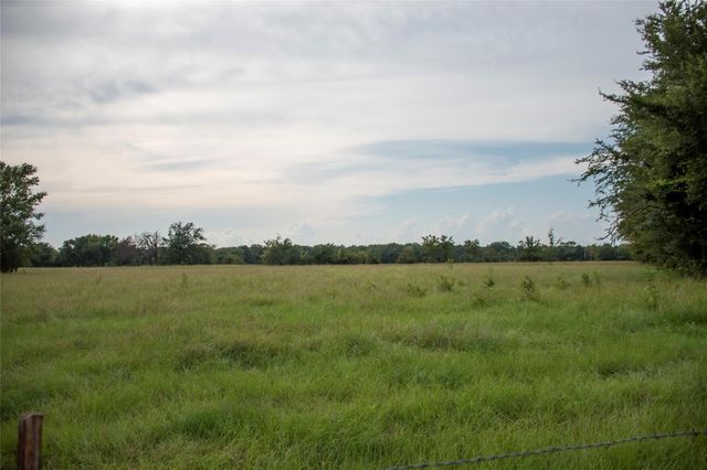 1202 County Road 2255, Grapeland, TX 75844
