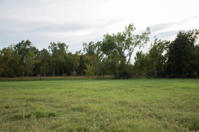 1202 County Road 2255, Grapeland, TX 75844