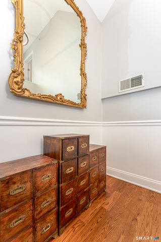 280 Old Lambert Road 280, Orange, CT 06477