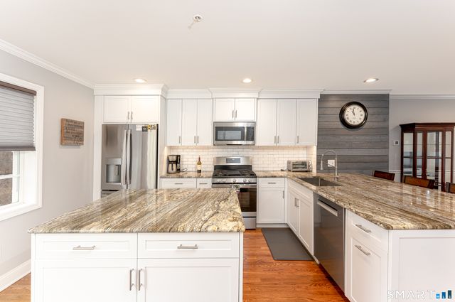 280 Old Lambert Road 280, Orange, CT 06477