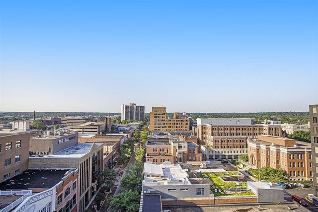 107 W Michigan Avenue, Kalamazoo, MI 49007