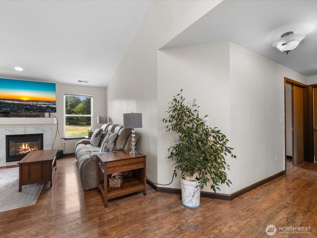 7812 Condor Drive NE, Arlington, WA 98223