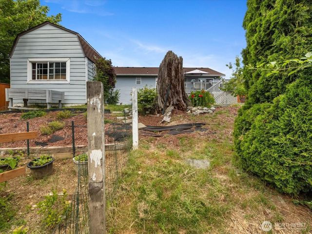 7812 Condor Drive NE, Arlington, WA 98223