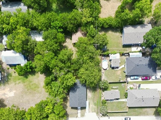 910 Loney Street, Fort Worth, TX 76104