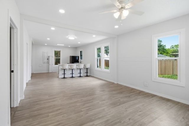 910 Loney Street, Fort Worth, TX 76104