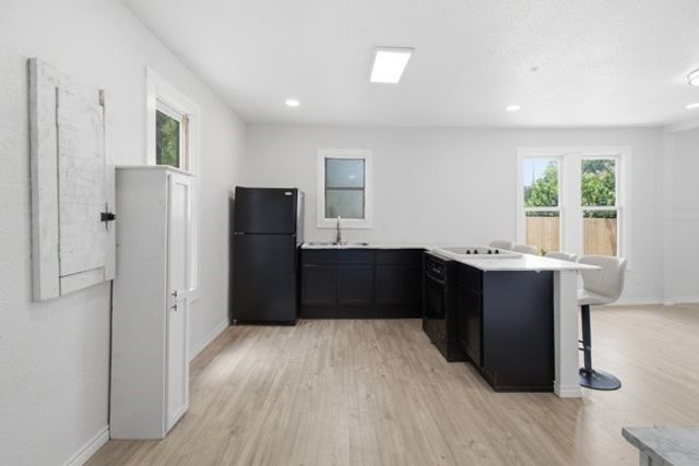 910 Loney Street, Fort Worth, TX 76104