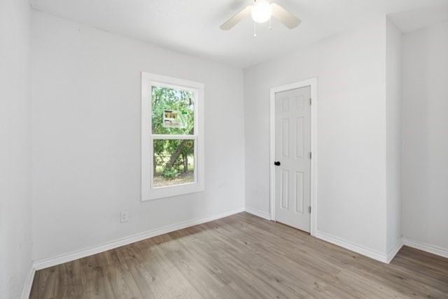 910 Loney Street, Fort Worth, TX 76104