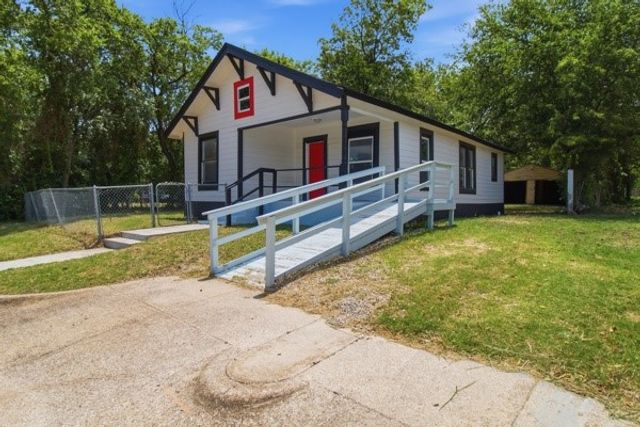 910 Loney Street, Fort Worth, TX 76104