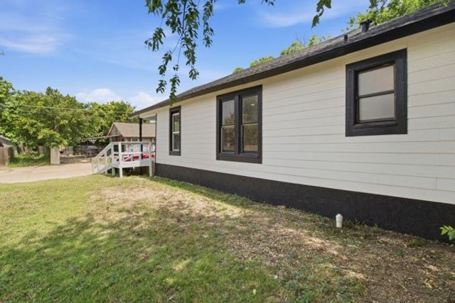 910 Loney Street, Fort Worth, TX 76104