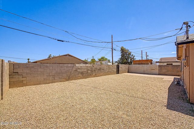 1621 N 37TH Drive, Phoenix, AZ 85009