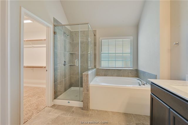 2011 Kathryn Drive, Bryan, TX 77807