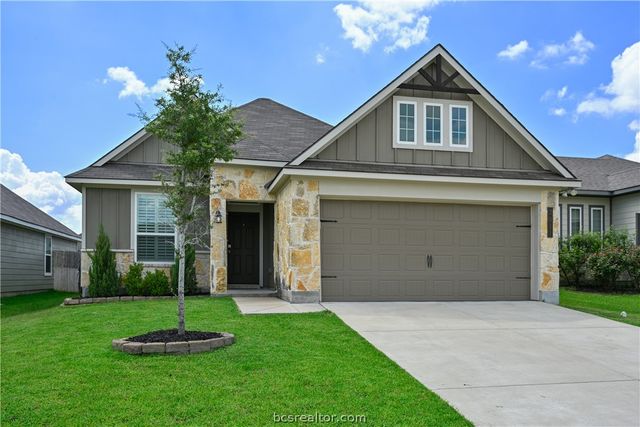 2011 Kathryn Drive, Bryan, TX 77807