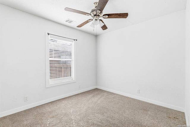 1623 N CENTER ST, San Antonio, TX 78202