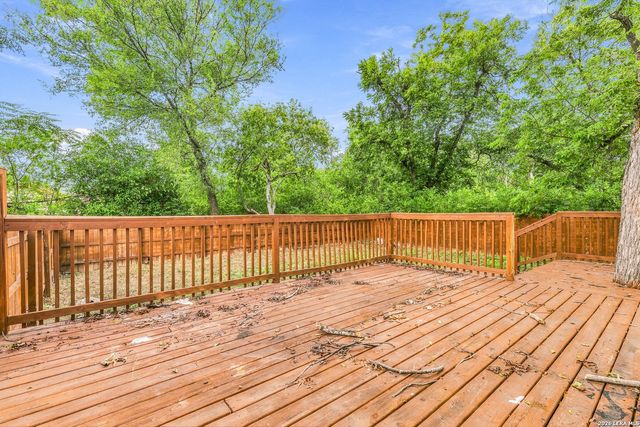 1623 N CENTER ST, San Antonio, TX 78202