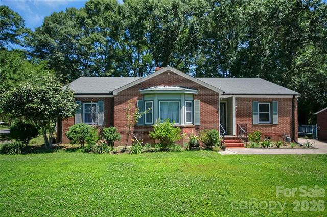 712 Home Trail, Gastonia, NC 28052