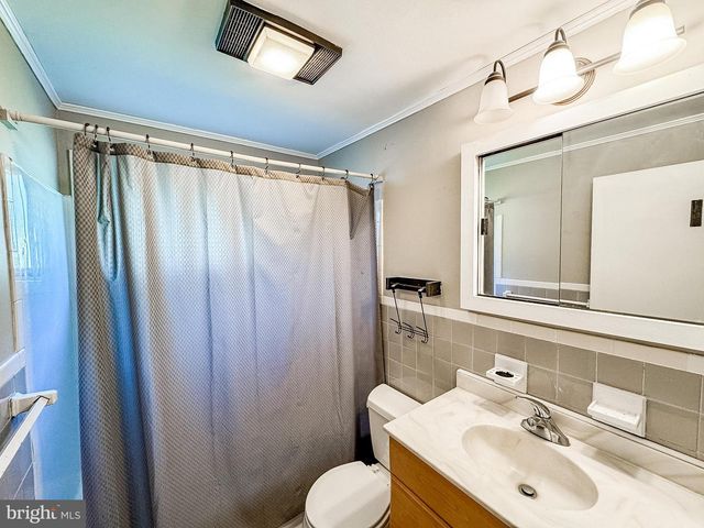 425 MARIANNA DR, Wilmington, DE 19803