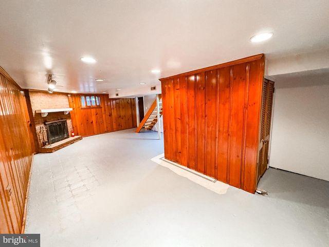 425 MARIANNA DR, Wilmington, DE 19803