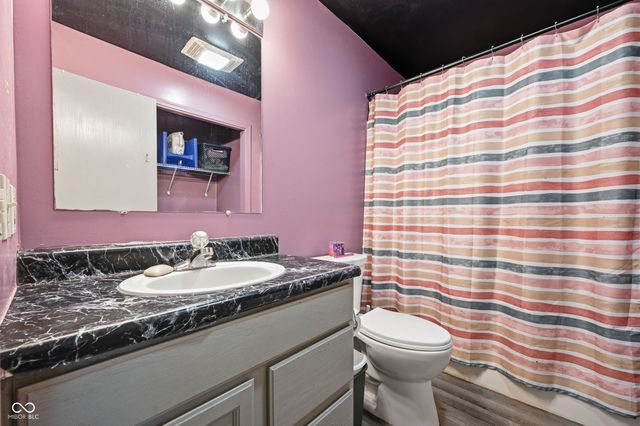 1023 S 20th Street, New Castle, IN 47362