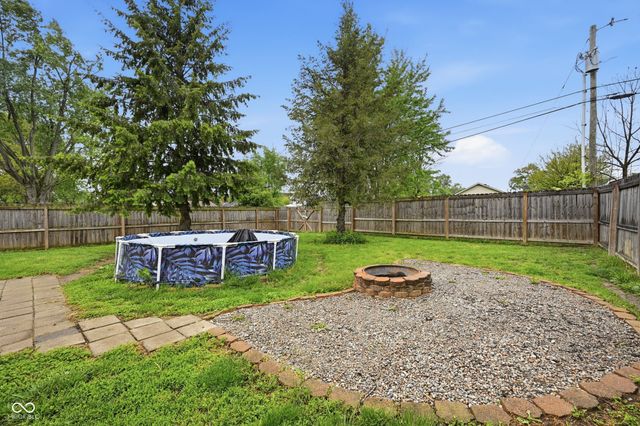 1023 S 20th Street, New Castle, IN 47362