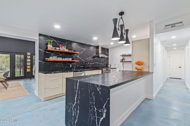 1417 W GLENN Drive, Phoenix, AZ 85021