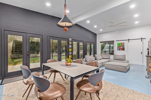 1417 W GLENN Drive, Phoenix, AZ 85021