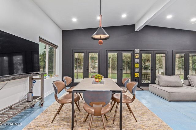 1417 W GLENN Drive, Phoenix, AZ 85021