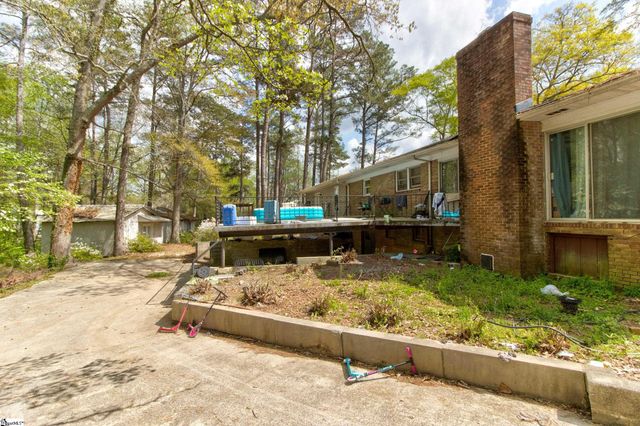 801 Crestview Road, Easley, SC 29642