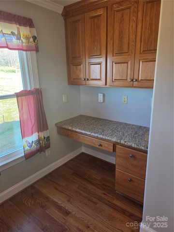 638 Lackey Mountain Road, Hiddenite, NC 28636