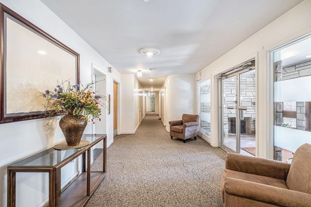 915 E Court #206 Street, Flint, MI 48503