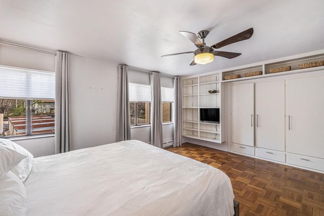 915 E Court #206 Street, Flint, MI 48503