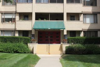 915 E Court #206 Street, Flint, MI 48503