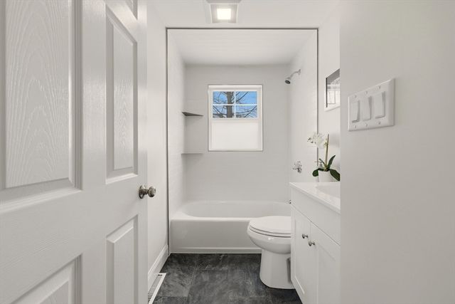 97 Studley Ave, Brockton, MA 02301