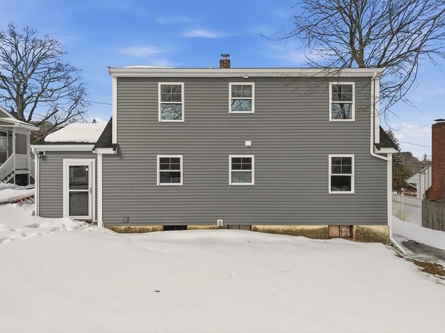 97 Studley Ave, Brockton, MA 02301