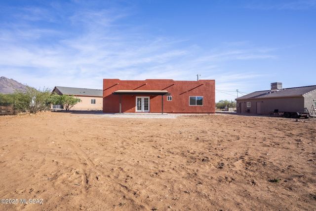 1801 Saltillo Court, Rio Rico, AZ 85648