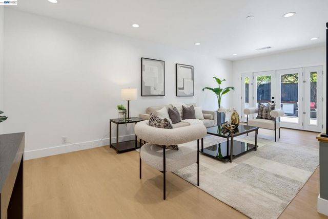 5290 Crestline Way, Pleasanton, CA 94566