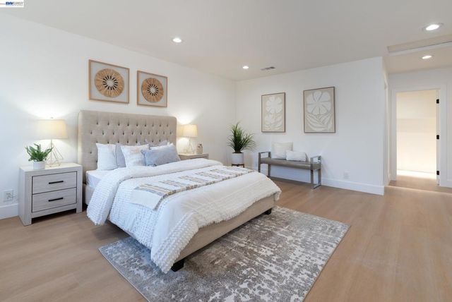 5290 Crestline Way, Pleasanton, CA 94566