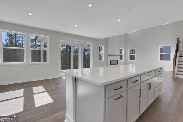 5113 Hillside Haven Drive SW, Powder Springs, GA 30127