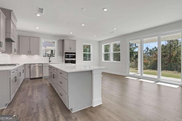 5113 Hillside Haven Drive SW, Powder Springs, GA 30127