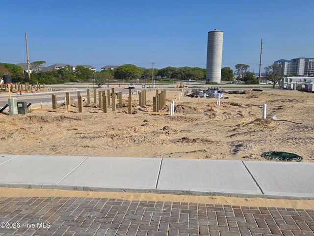 323 Black Pearl Drive, Atlantic Beach, NC 28512