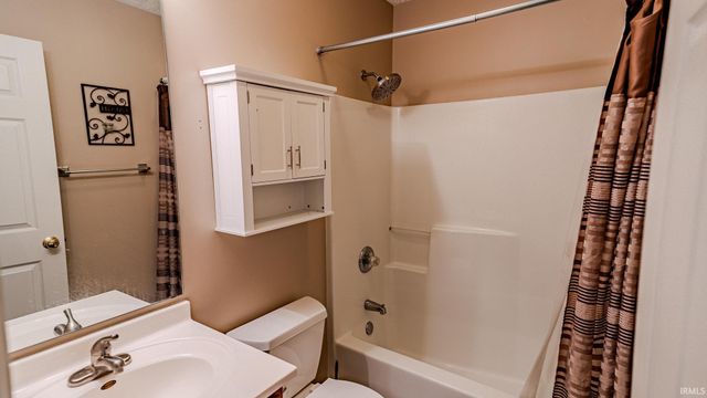 2036 Longspur Drive, West Lafayette, IN 47906