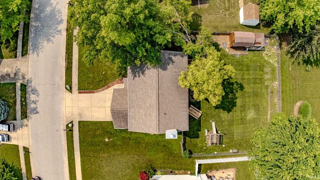2036 Longspur Drive, West Lafayette, IN 47906
