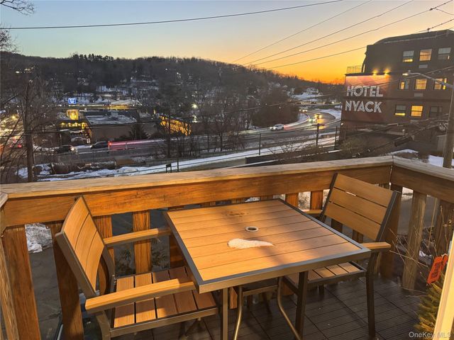 290 High Avenue E3, Nyack, NY 10960