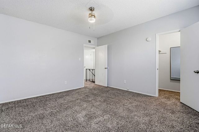 6700 Escondido Drive G9, El Paso, TX 79912