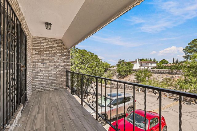 6700 Escondido Drive G9, El Paso, TX 79912