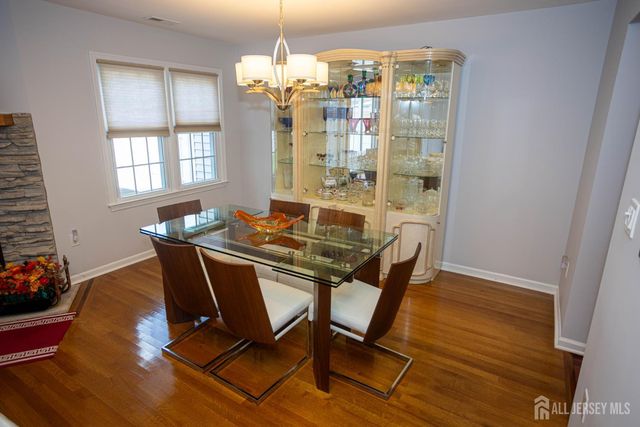 113 Woodmere Drive, Sayreville, NJ 08859