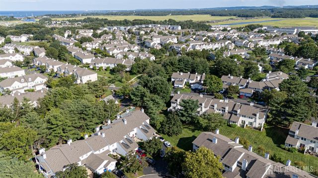 113 Woodmere Drive, Sayreville, NJ 08859