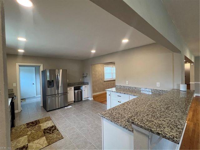 2725 Greendale AVE, Norfolk, VA 23518