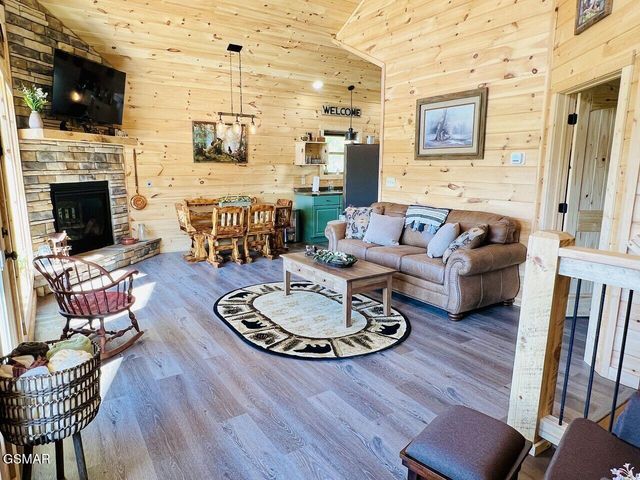 3550 Mountain Tyme Way, Sevierville, TN 37862