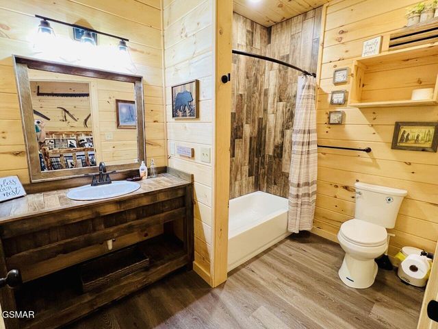 3550 Mountain Tyme Way, Sevierville, TN 37862